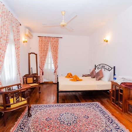 The Norfolk Heritage Airport Villa كاتوناياكى المظهر الخارجي الصورة