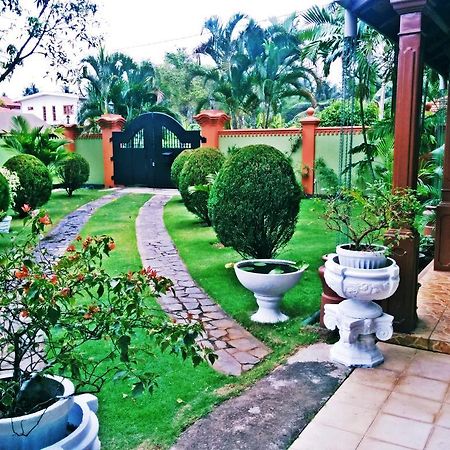 The Norfolk Heritage Airport Villa كاتوناياكى المظهر الخارجي الصورة