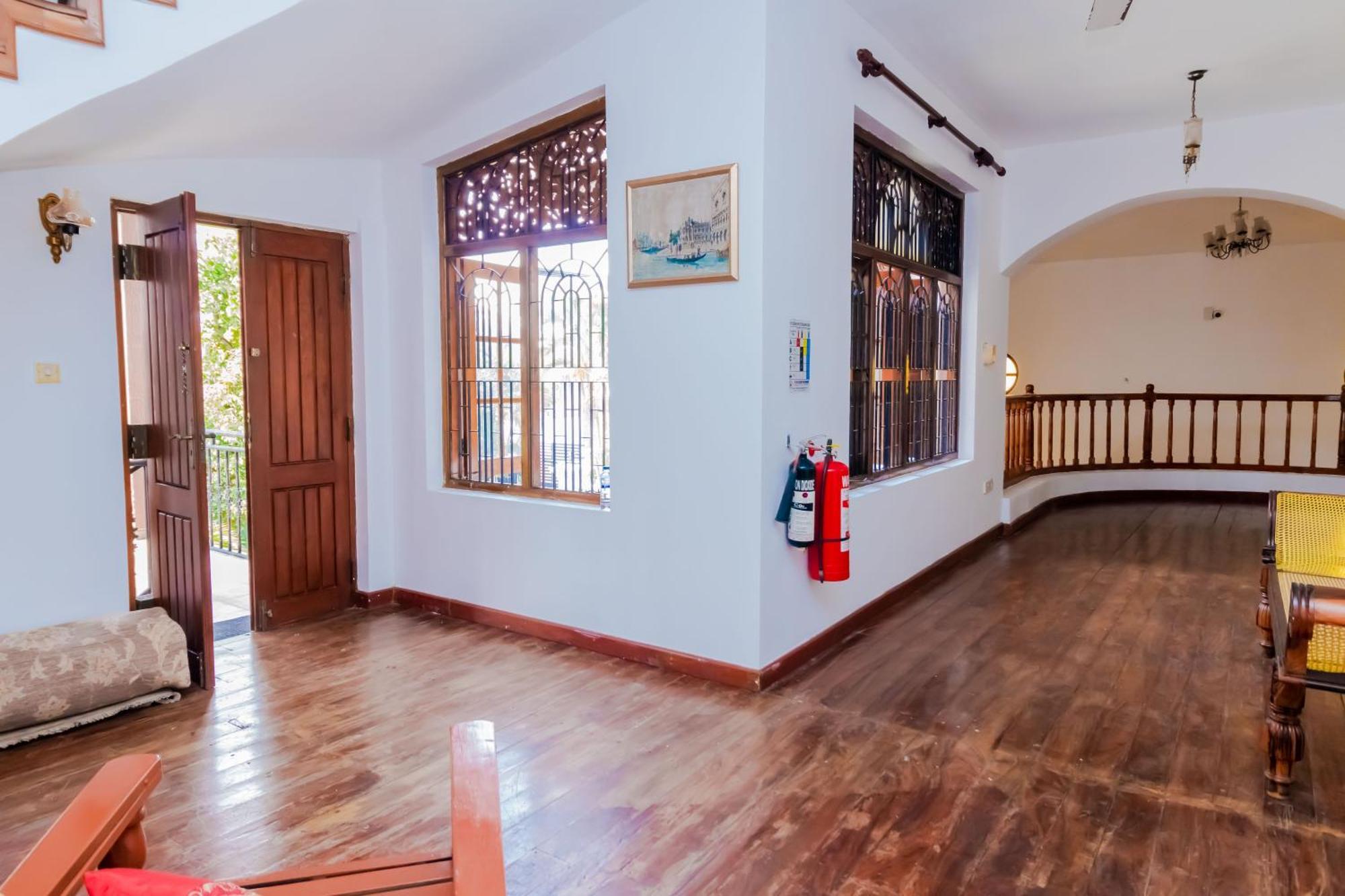 The Norfolk Heritage Airport Villa كاتوناياكى المظهر الخارجي الصورة