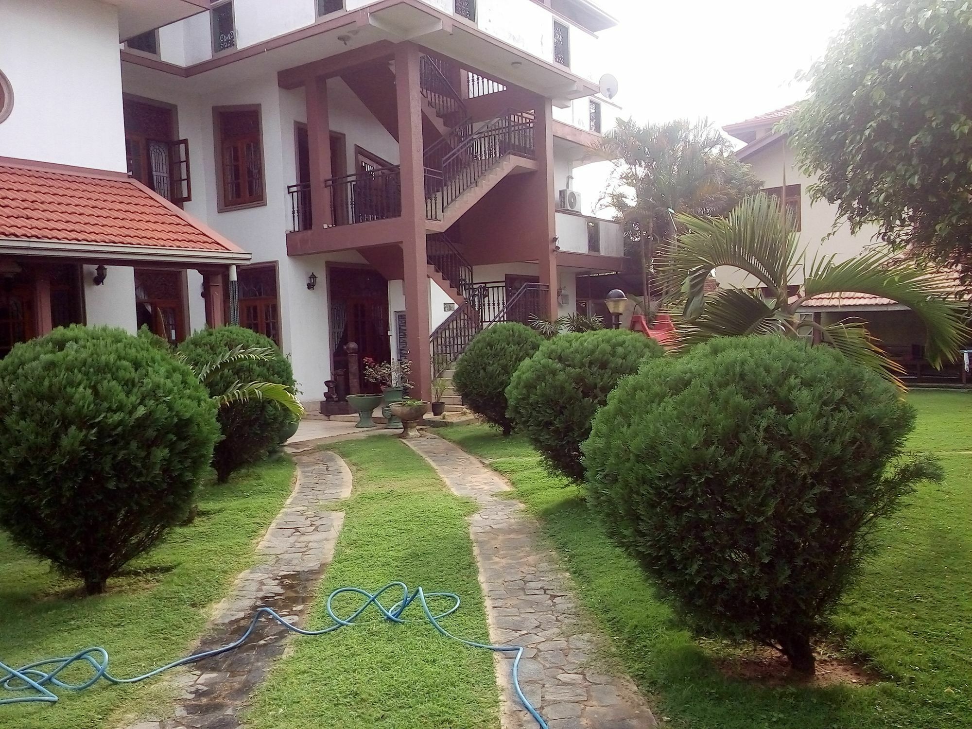 The Norfolk Heritage Airport Villa كاتوناياكى المظهر الخارجي الصورة
